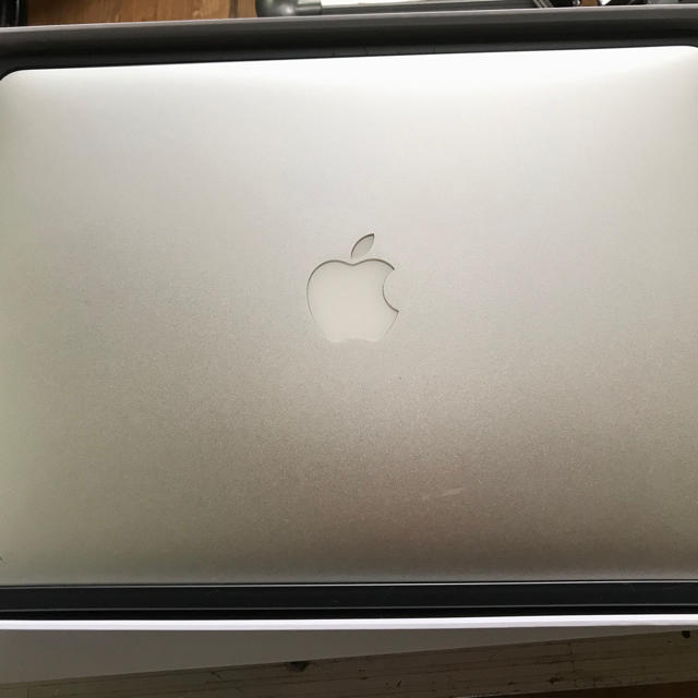 Mac Book Air  13.3inch mid2013 128GB