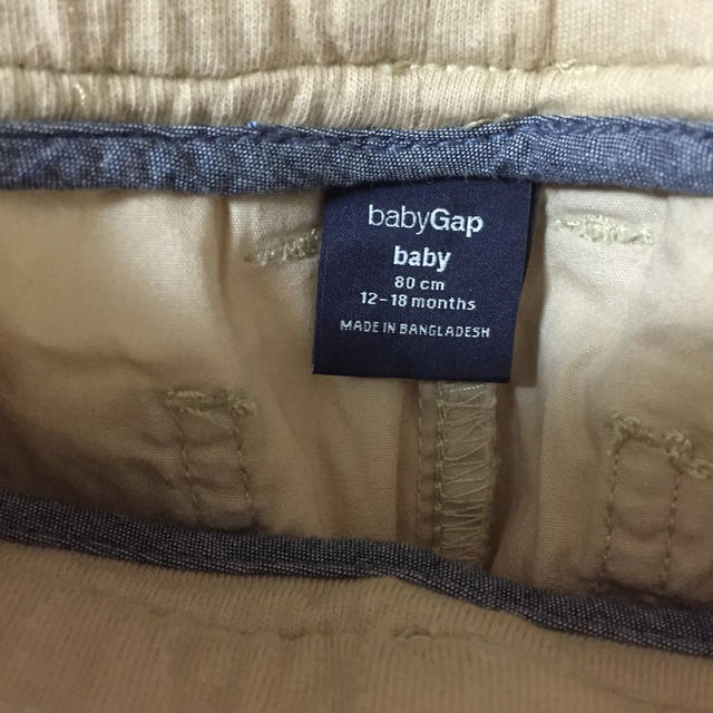 babyGAP(ベビーギャップ)のSALE ベージュ パンツ キッズ/ベビー/マタニティのベビー服(~85cm)(パンツ)の商品写真