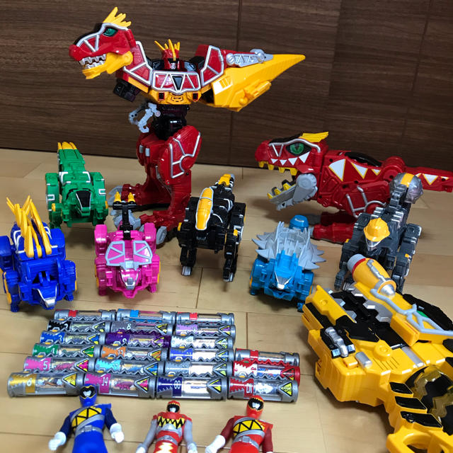 BANDAI - 獣電戦隊キョウリュウジャー39点おまとめセットの通販 by も