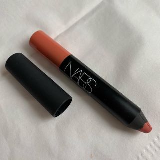 ナーズ(NARS)のベルベットマットリップペンシル 2486N(口紅)