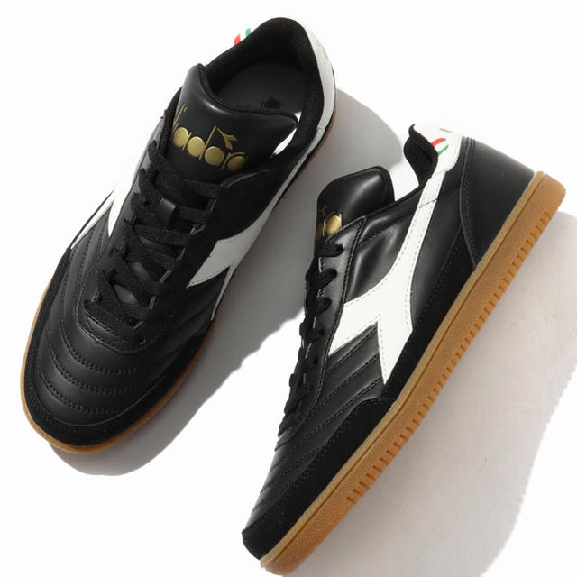 DIADORA - 【新品 28㎝ 】ディアドラ スニーカーの通販 by DIADORA - 【新品 28㎝ 】ディアドラ スニーカーの通販 by