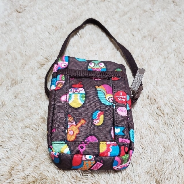 LeSportsac(レスポートサック)のレスポートサック　スマホポーチ レディースのファッション小物(ポーチ)の商品写真