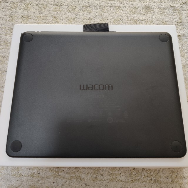Wacom(ワコム)のワコム WACOM CTL-4100WL/K0  スマホ/家電/カメラのPC/タブレット(PC周辺機器)の商品写真