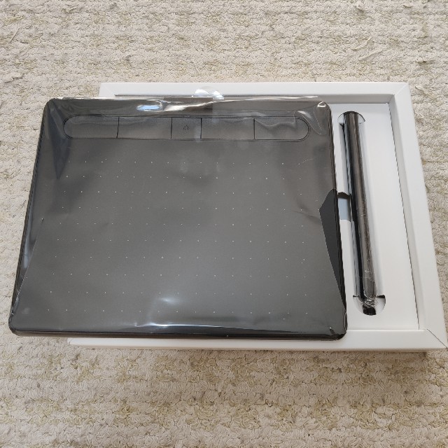 Wacom(ワコム)のワコム WACOM CTL-4100WL/K0  スマホ/家電/カメラのPC/タブレット(PC周辺機器)の商品写真