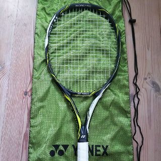 ヨネックス(YONEX)のYONEX EZONE 100 (LG285g G2)(ラケット)