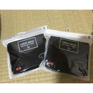 ユニクロ(UNIQLO)のUNIQLO ユニクロ 黒 Ｔシャツ(Tシャツ(半袖/袖なし))