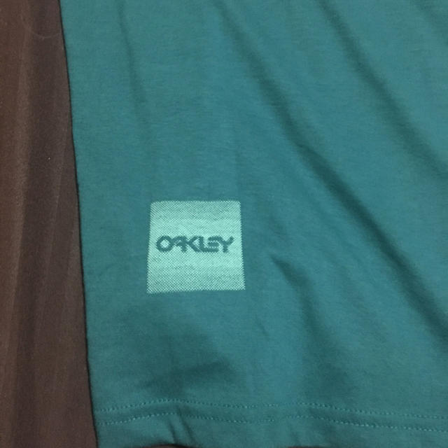 Oakley(オークリー)のオークリーTシャツ メンズのトップス(Tシャツ/カットソー(半袖/袖なし))の商品写真