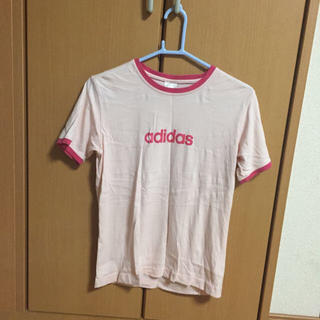 アディダス(adidas)のadidas Tシャツ(Tシャツ(半袖/袖なし))