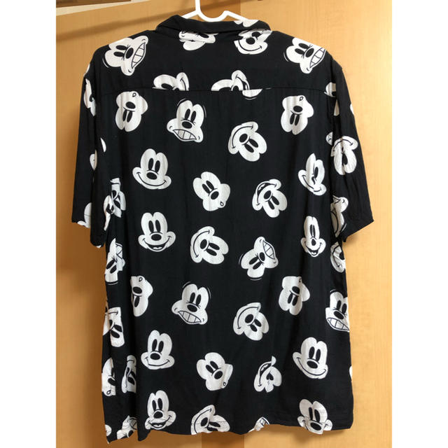 Disney(ディズニー)のディズニー アロハシャツ レディースのトップス(シャツ/ブラウス(半袖/袖なし))の商品写真