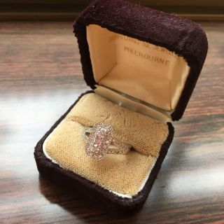 pt900 天然ピンクダイヤとダイヤモンドのリング(リング(指輪))