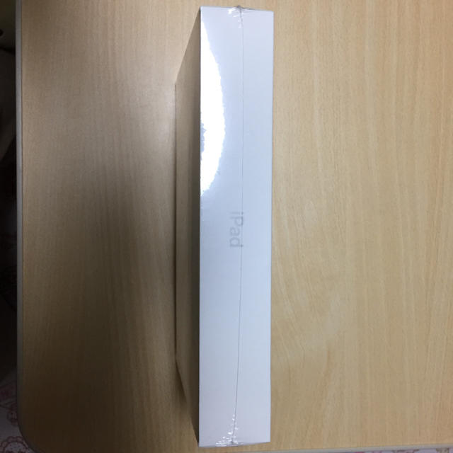 (値下げ)新品未開封 iPad 32GB 2