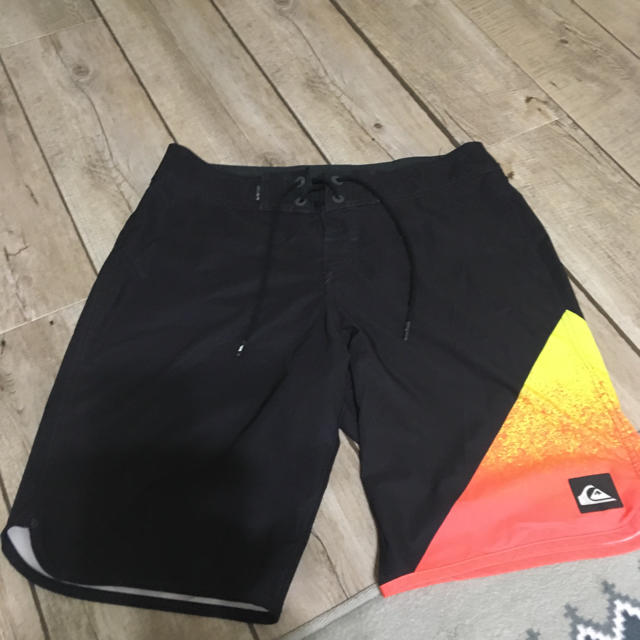 QUIKSILVER(クイックシルバー)のハーフパンツ メンズのパンツ(その他)の商品写真