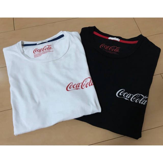 GU - コカ・コーラ コカコーラ Tシャツ 白黒セットの通販 by みきゃん 