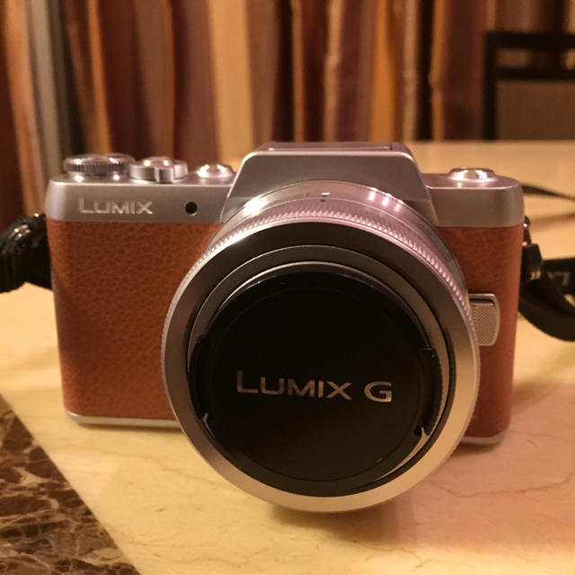 ミラーレス一眼 LUMIX 1