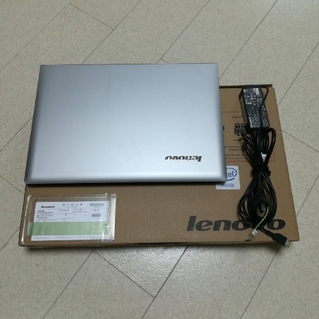 ノートパソコン　Lenovo G50-30 (未使用に近い) スマホ/家電/カメラのPC/タブレット(ノートPC)の商品写真