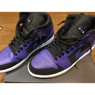 ナイキ(NIKE)のNIKE AIR JORDAN 1 MID(スニーカー)