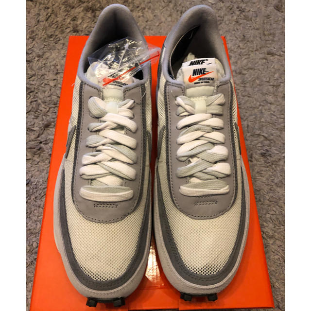 NIKE(ナイキ)のSACAI NIKE LDWAFFLE WHITE 27.5 サカイ 9.5 メンズの靴/シューズ(スニーカー)の商品写真