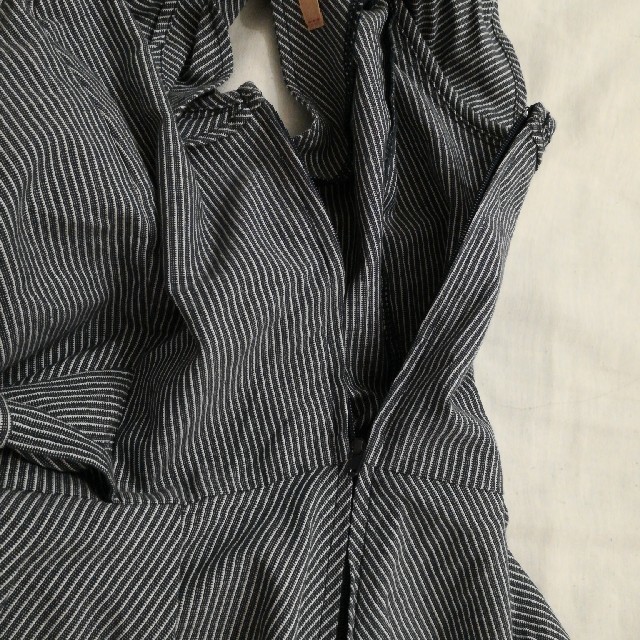 dazzlin(ダズリン)のdazzlin ダズリン　ペプラムブラウス レディースのトップス(シャツ/ブラウス(半袖/袖なし))の商品写真
