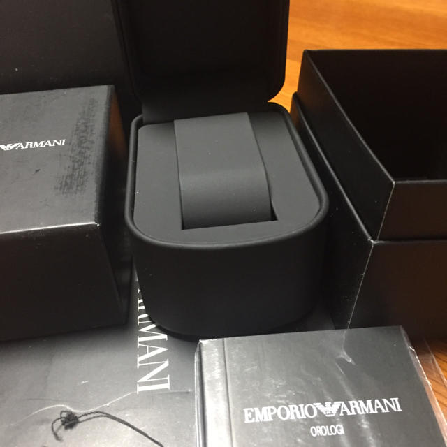 Emporio Armani(エンポリオアルマーニ)のdofrengo様用 エンポリオアルマーニ 腕時計 ケースのみ メンズの時計(腕時計(アナログ))の商品写真