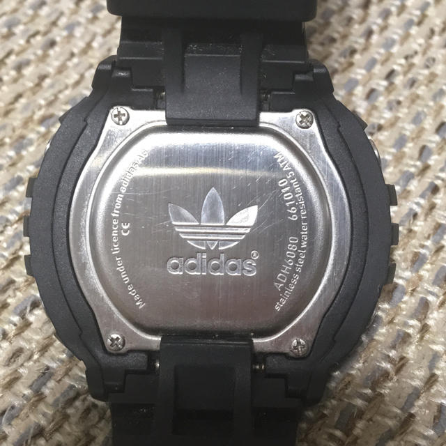 adidas(アディダス)のアディダス スポーツウォッチ adidas メンズの時計(腕時計(デジタル))の商品写真