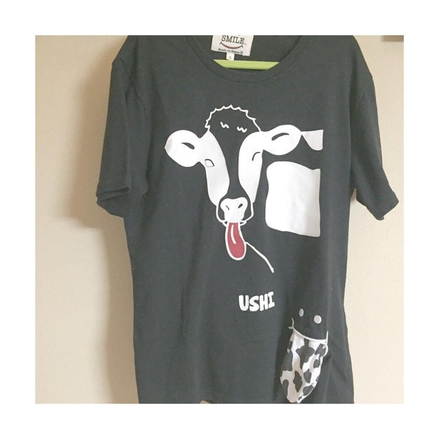 UPSTART(ã¢ããã¹ã¿ãŒã)ã®up smile tee. ã¡ã³ãºã®ãããã¹(Tã·ã£ã/ã«ãããœãŒ(åè¢/è¢ãªã))ã®åååç