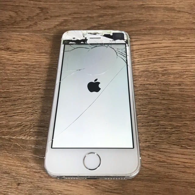 Apple(アップル)の★ジャンク iPhone5s スマホ/家電/カメラのスマートフォン/携帯電話(スマートフォン本体)の商品写真