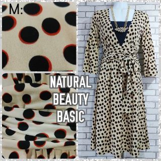 ナチュラルビューティーベーシック(NATURAL BEAUTY BASIC)のM: ストレッチワンピース／NBB★超美品★ナチュラルベージュ・ドット(ひざ丈ワンピース)