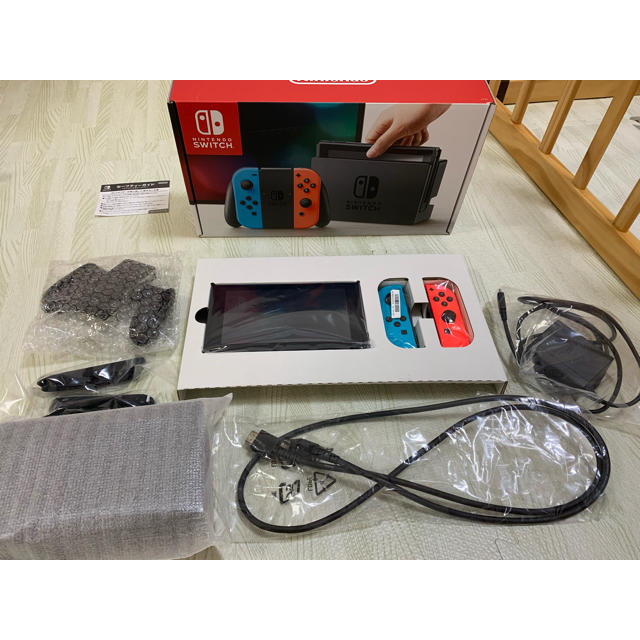 Nintendo Switch ニンテンドースイッチ 本体 美品