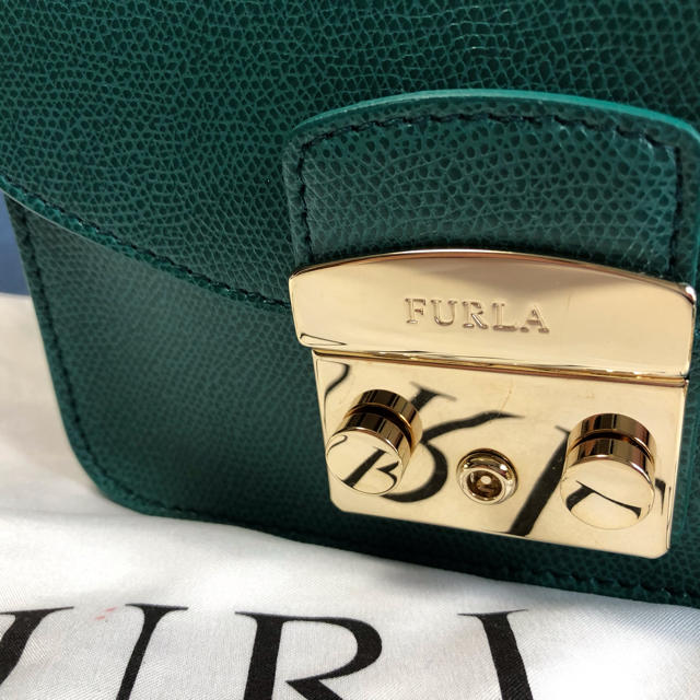 FURLA メトロポリス ショルダーバッグ