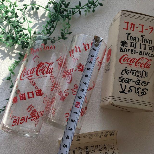 コカ・コーラ(コカコーラ)の２個コカコーラ多言語グラス　新品 昭和レトロ エンタメ/ホビーのコレクション(ノベルティグッズ)の商品写真