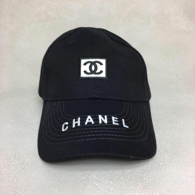 CHANEL - 【CHANEL ロゴキャップ】即日発送★送料無料の通販 by スニーカー倶楽部｜シャネルならラクマ