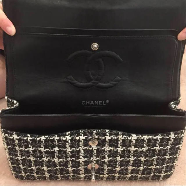 CHANEL(シャネル)のレア CHANELツイードチェーンバック 美品　 レディースのバッグ(ショルダーバッグ)の商品写真