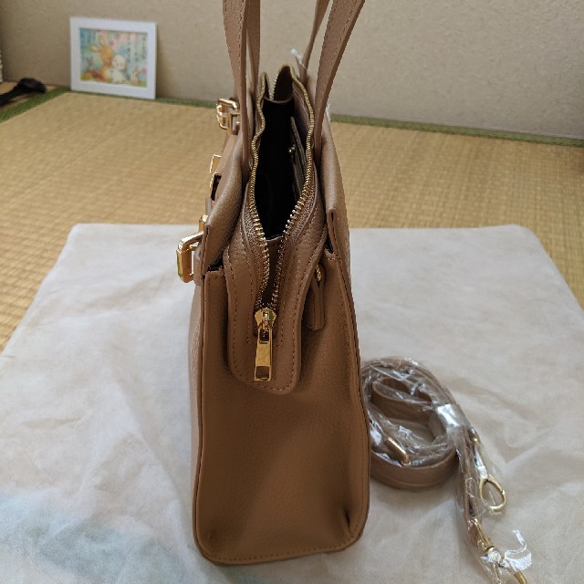 ViS(ヴィス)の【新品未使用タグ付き】Ｖｉｓ 　ヴィス　ショルダーハンドバッグ レディースのバッグ(ショルダーバッグ)の商品写真