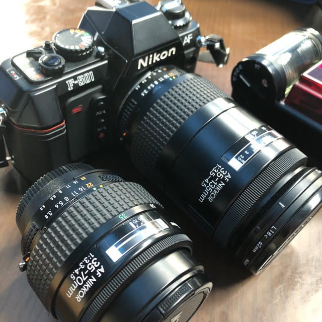 Nikon(ニコン)のNikon F-501 スマホ/家電/カメラのカメラ(フィルムカメラ)の商品写真