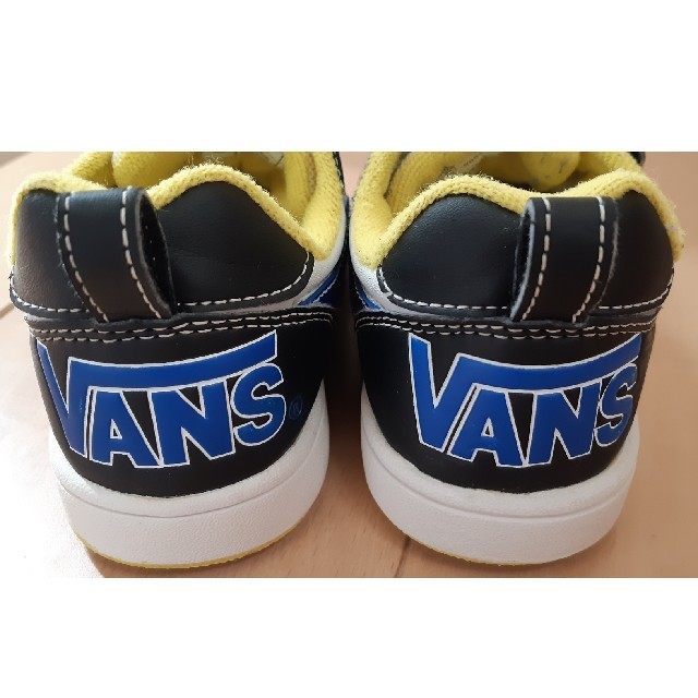 VANS(ヴァンズ)のVANS スニーカー 17.0 キッズ/ベビー/マタニティのキッズ靴/シューズ(15cm~)(スニーカー)の商品写真