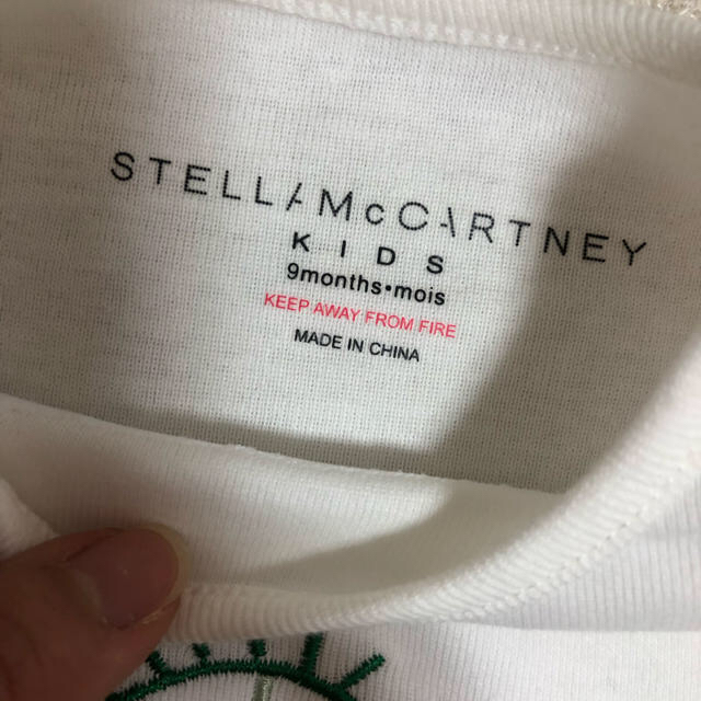 Stella McCartney(ステラマッカートニー)の新品未使用☆ステラマッカートニーキッズロンパース キッズ/ベビー/マタニティのベビー服(~85cm)(ロンパース)の商品写真