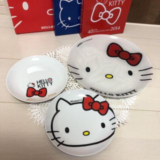 ハローキティ(ハローキティ)の【新品・未使用】ハローキティ❤︎プレートセット❤︎(食器)