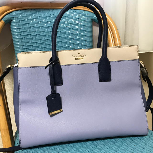 kate spade new york(ケイトスペードニューヨーク)のケイトスペード バイカラー バック レディースのバッグ(ショルダーバッグ)の商品写真