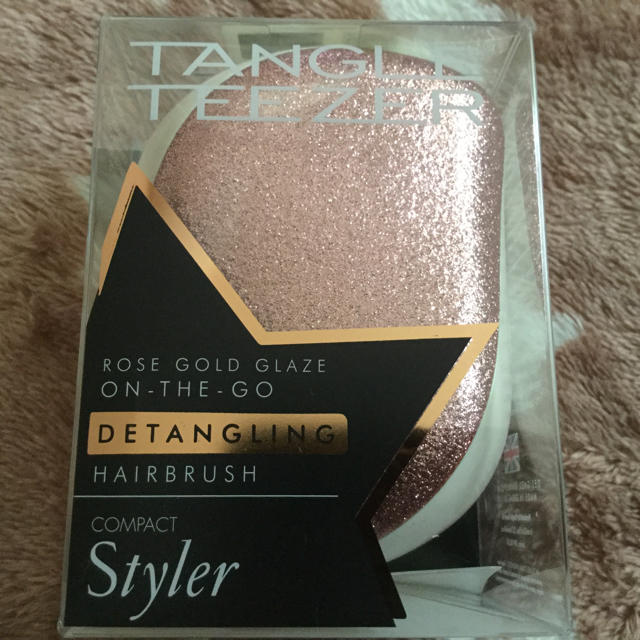 タングルティーザー TANGLE TEEZER 携帯用 【新品】 コスメ/美容のヘアケア/スタイリング(ヘアブラシ/クシ)の商品写真