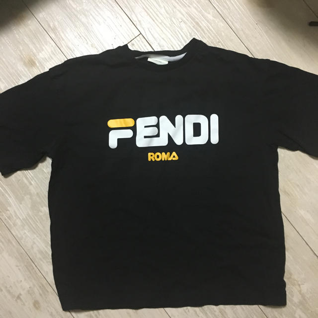 トップスFendi×Filla コラボTシャツ