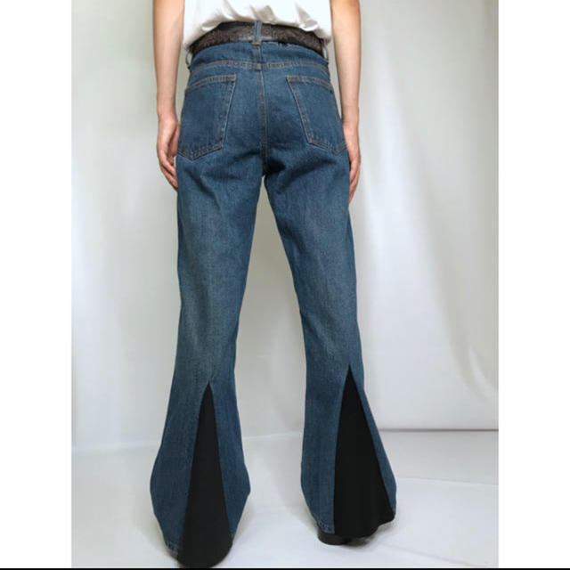 kolor(カラー)のTriangle-Cutting Flare Denim Pant メンズのパンツ(デニム/ジーンズ)の商品写真