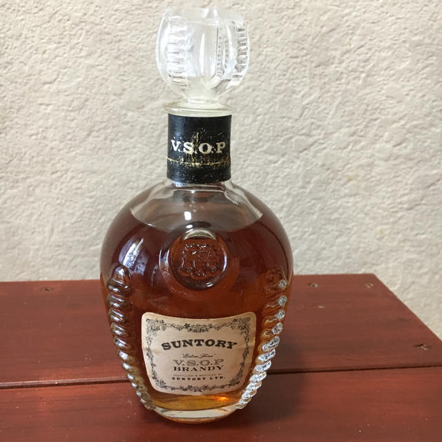 サントリー(サントリー)の古酒 サントリーブランデーVSOP 小瓶 食品/飲料/酒の酒(ブランデー)の商品写真