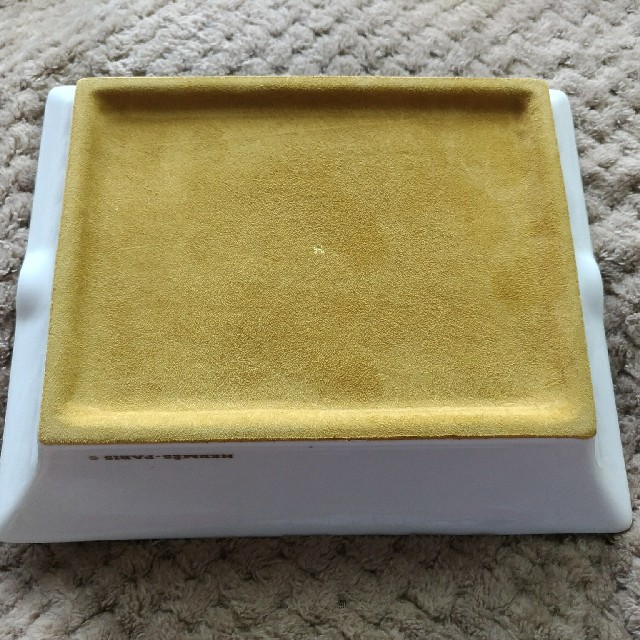エルメス Hermes灰皿 アッシュトレイシガレットトレー 陶器太陽柄 エルメス Hermes灰皿 アッシュトレイシガレットトレー 陶器太陽柄