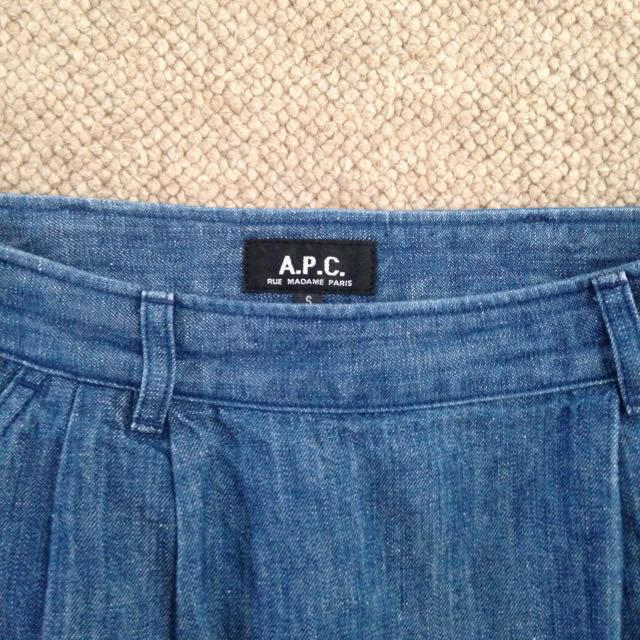 A.P.C(アーペーセー)のA.P.C デニムスカート レディースのスカート(ひざ丈スカート)の商品写真