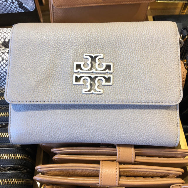 ショルダーバッグトリーバーチTory Burch crossbody グレー新品ハワイ購入