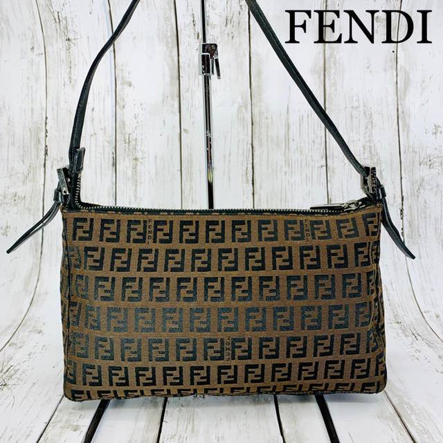 極美品 FENDI フェンディ ズッカ  ハンドバッグバッグ