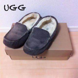 アグ(UGG)のUGG(ローファー/革靴)