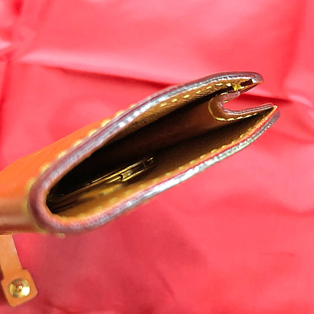 LOUIS VUITTON(ルイヴィトン)の希少 ルイ ヴィトン 上質な ノマド シリーズ キーリング キーホルダー メンズのファッション小物(キーケース)の商品写真