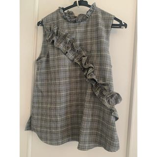 ザラ(ZARA)のzara ノースリーブブラウス(シャツ/ブラウス(半袖/袖なし))