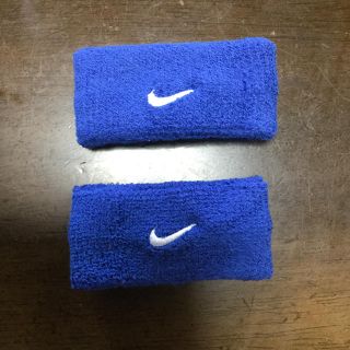 NIKE ナイキ リストバンド 青 両手(トレーニング用品)